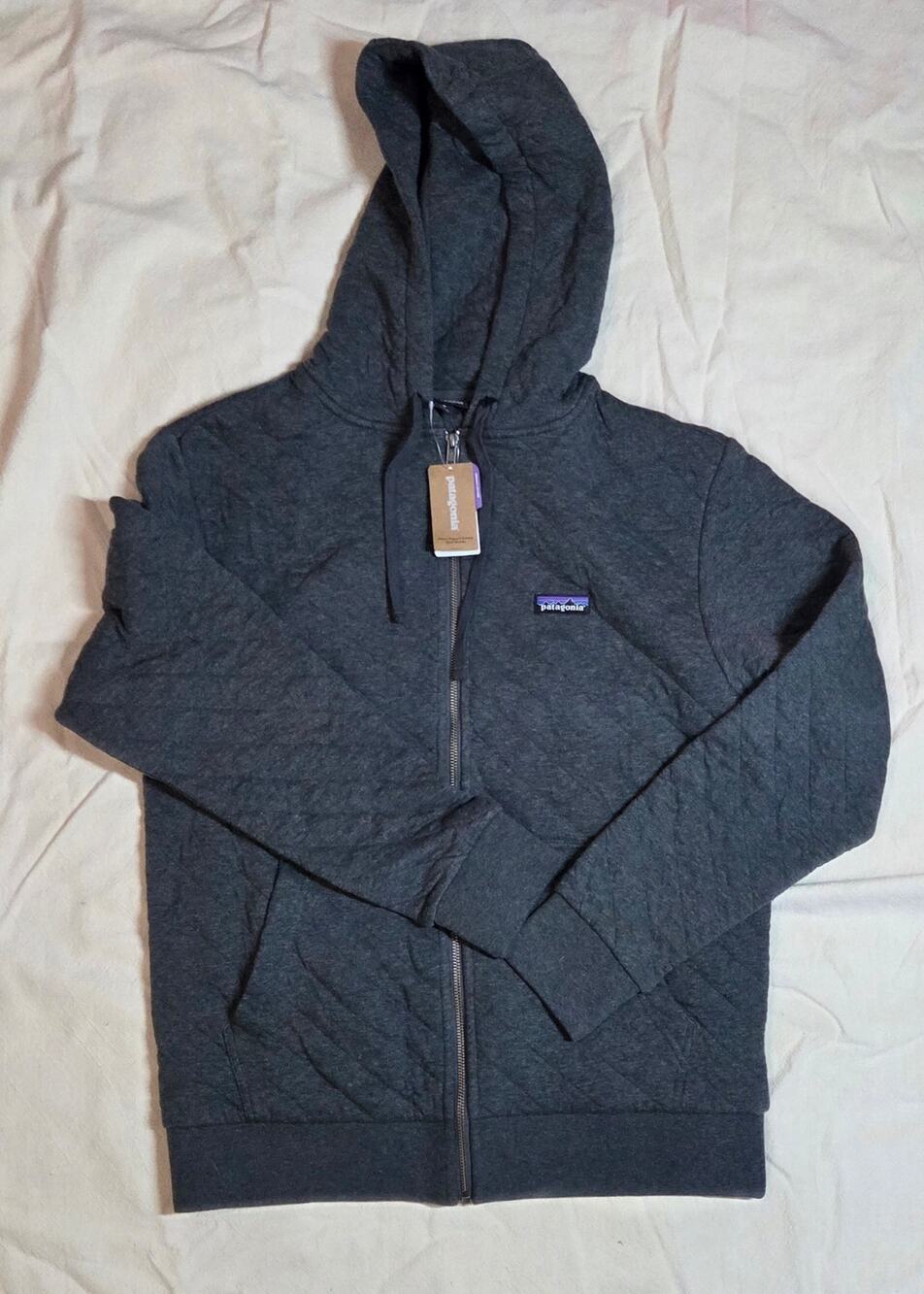 NWT Patagonia Men’s Organic Cotton Quilt Hoody - Charcoal Grey